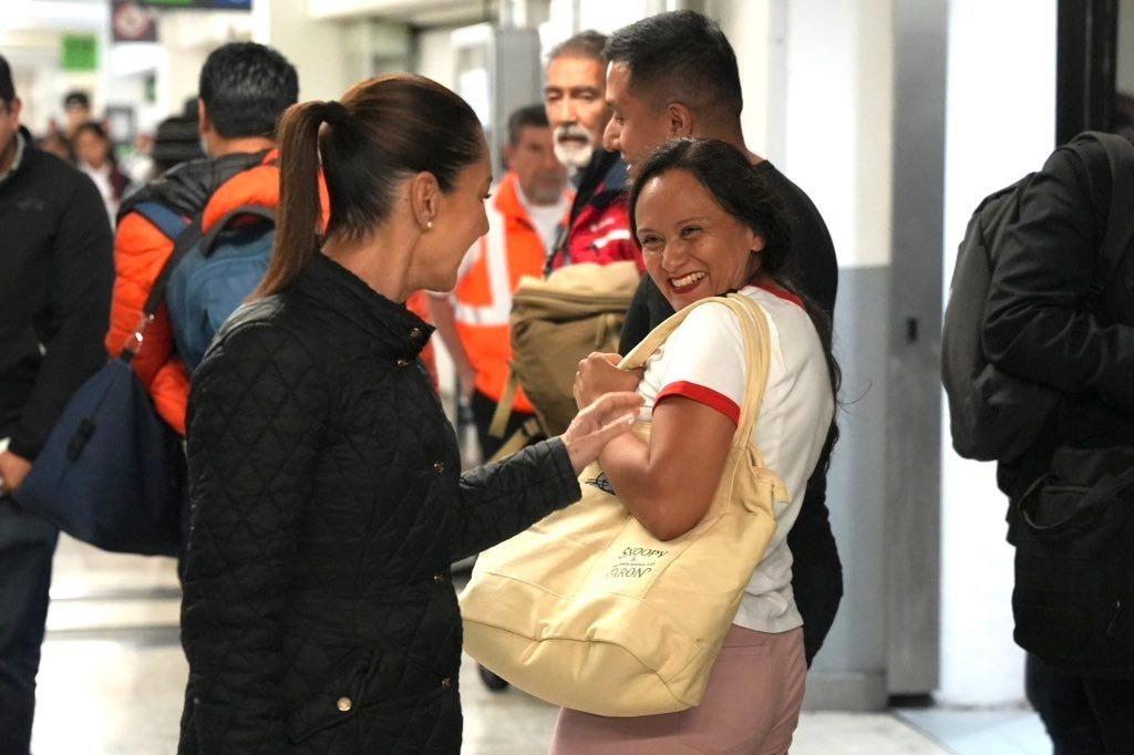 Claudia Sheinbaum llega a Calgary, Canadá para participar en la Cumbre de Líderes del G7