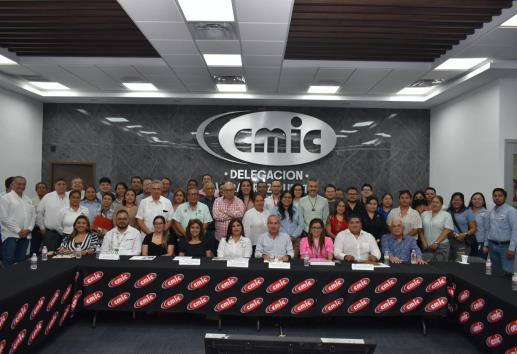 CMIC e IMSS anuncian proyectos hospitalarios por 3 mil mdp en Veracruz y Xalapa