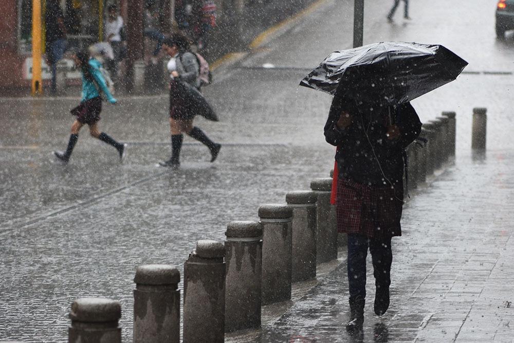 ¿Por qué las lluvias ligeras o "chipi chipi" afectan a los transformadores? Esto dice especialista