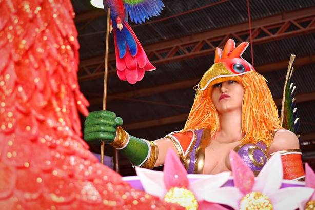 Paty Lobeira da a conocer un avance de los carros alegóricos para el Carnaval de Veracruz