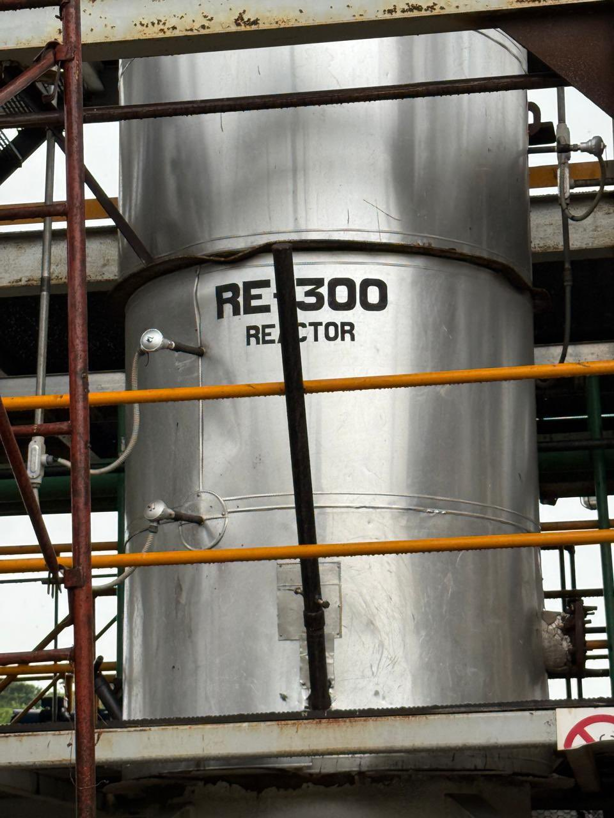 Tras cateo, localizan planta de huachicol en Coatzacoalcos, Veracruz; aseguran 500 mil litros de crudo