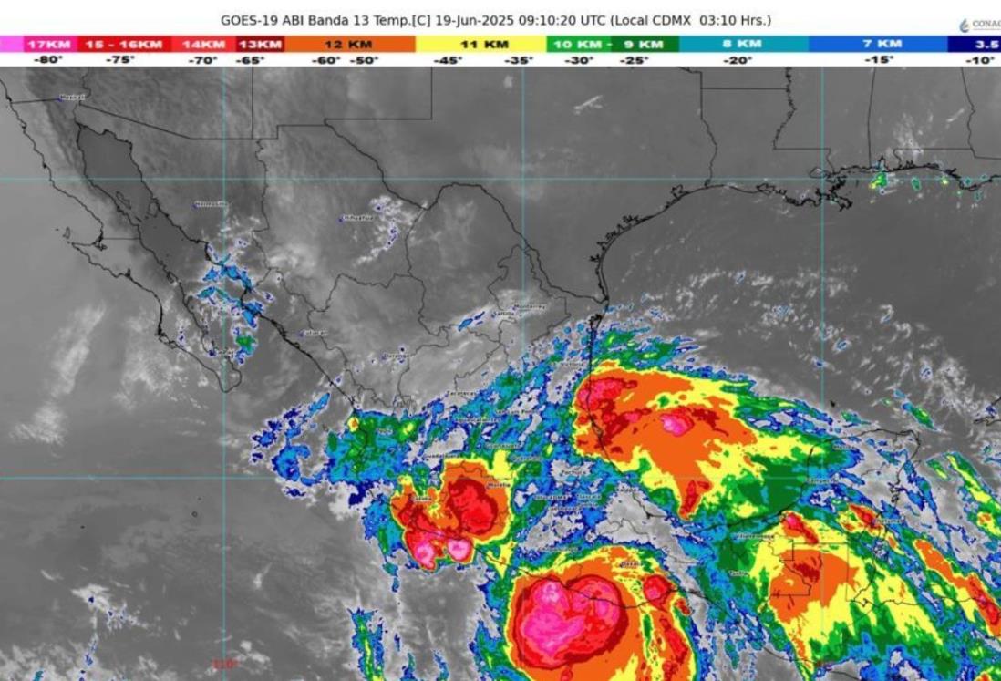 Erick toca tierra en Pinotepa Nacional, Oaxaca como huracán categoría 3