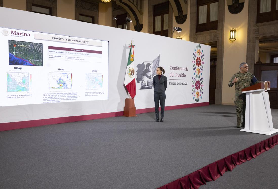 Miles de elementos del Gobierno de México están listos para atender emergencias por huracán Erick. Claudia Sheinbaum