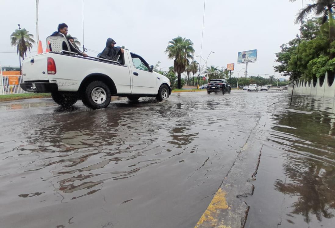 Lluvias en Veracruz no recargan en gran medida el manto freático; casi todo es concreto: especialista