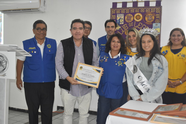 Club de Leones de Veracruz AC reconoce la colaboración altruista