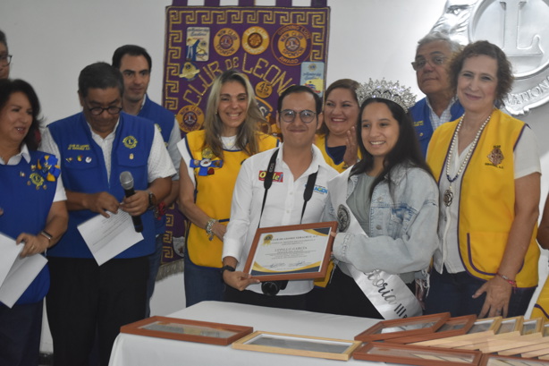 Club de Leones de Veracruz AC reconoce la colaboración altruista