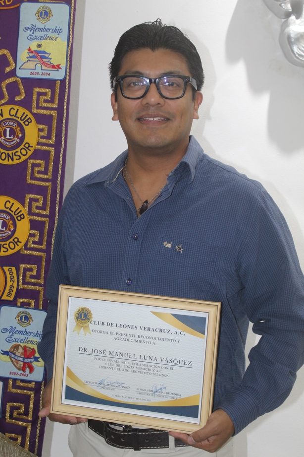 Club de Leones de Veracruz AC reconoce la colaboración altruista