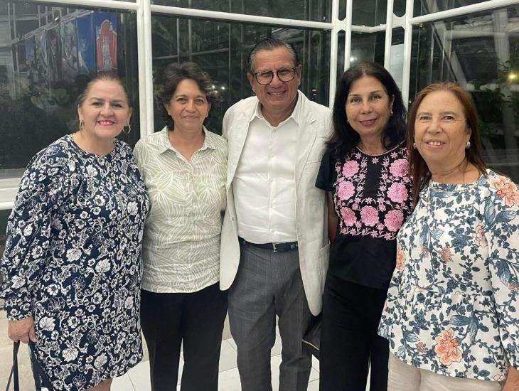 Imparten conversatorio ´San Juan de Ulúa: arquitectura militar y sitio de memoria´, en la USBI