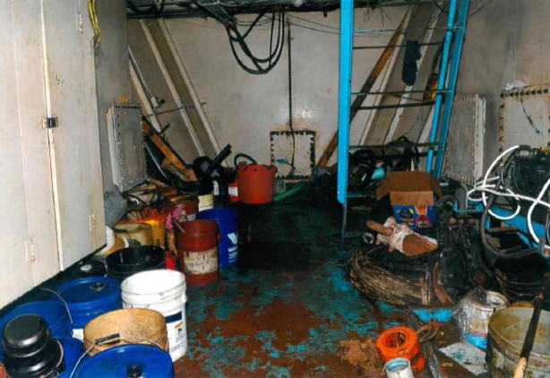 FGR logra sentencia de 8 años por posesión ilegal de combustible en muelle de Alvarado