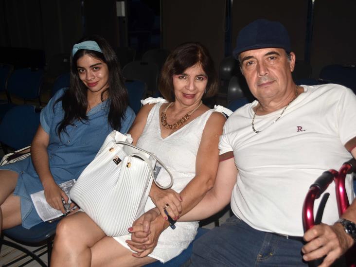 Realizan la puesta en escena ´El Efecto Boomerang´, en el Reflexionario Mocambo