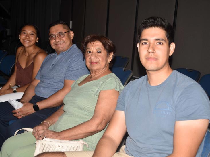 Realizan la puesta en escena ´El Efecto Boomerang´, en el Reflexionario Mocambo