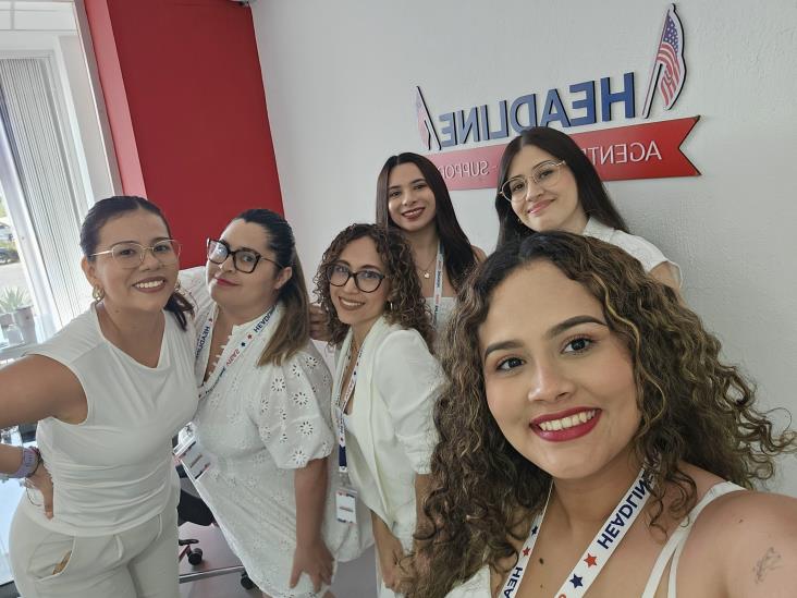 Headline Visas, Corporativo de viajes UVAC, Crivelli Studio Arquitectura y oriGnes Veracruz celebran apertura de sus nuevas oficinasen Plaza Río Veracruz