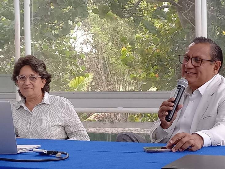 Imparten conversatorio ´San Juan de Ulúa: arquitectura militar y sitio de memoria´, en la USBI