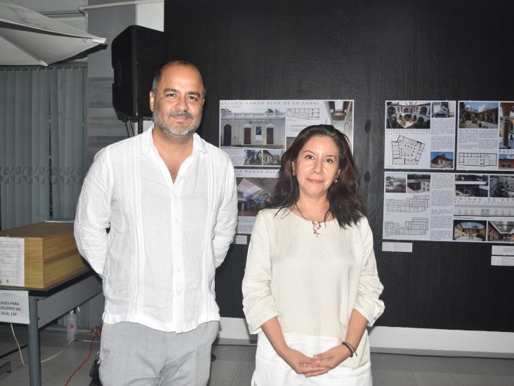Inauguran la exposición ´Universidad Veracruzana: un recorrido histórico a través de arquitectura
