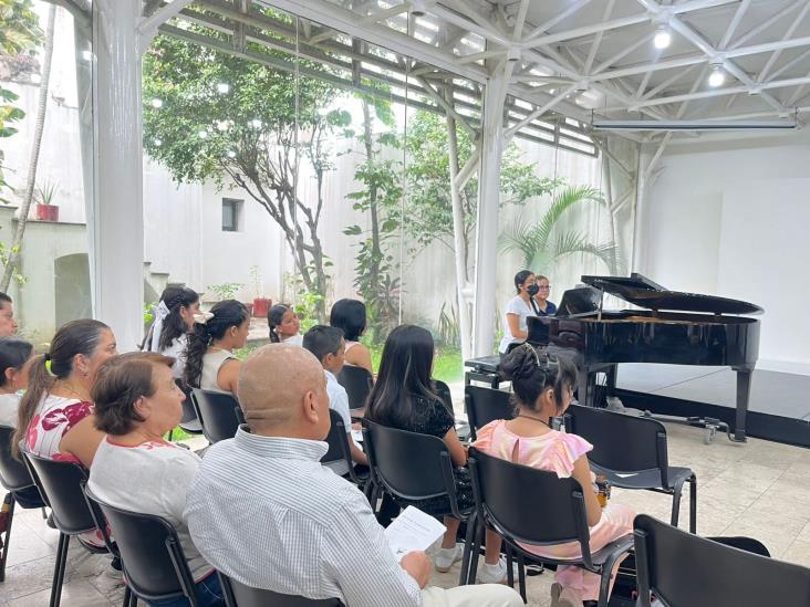 Alumnos del CIMI Infantil ofrecen recital en el CEVART