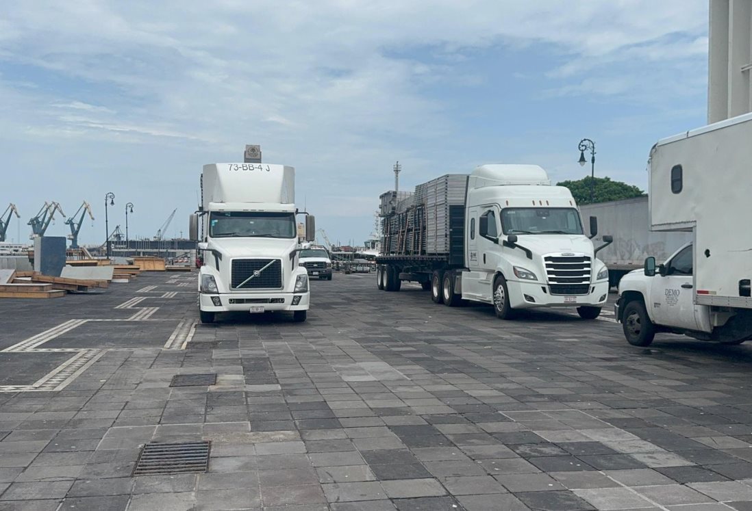 Desmontan escenario para conciertos masivos del Carnaval de Veracruz 2025; estas serían las sedes alternas | VIDEO