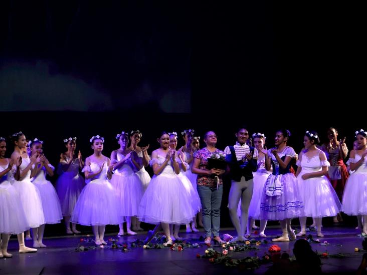 Presentan DiversiDanza en el Teatro de la Reforma