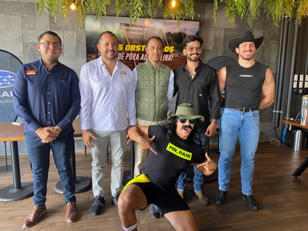 Presentan Deadline Race 2025 en la Riviera